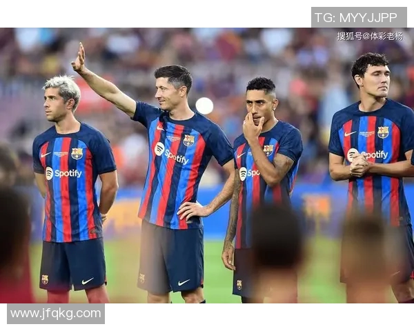 巴塞罗那遭遇极大变数,主力中场再次受伤缺席多场比赛 巴塞罗那遭遇极大变数,主力中场再次受伤缺席多场比赛