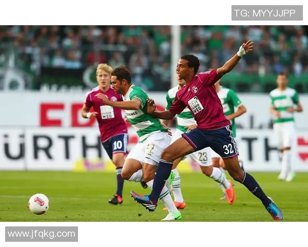 沃尔夫斯堡连八不败,继续保持领跑位置击败汉诺威96 沃尔夫斯堡连八不败,继续保持领跑位置击败汉诺威96